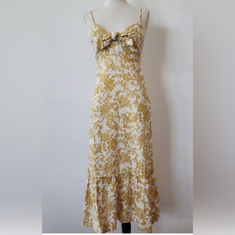 Monteau Los Angeles Gold Tiered Floral Dress
